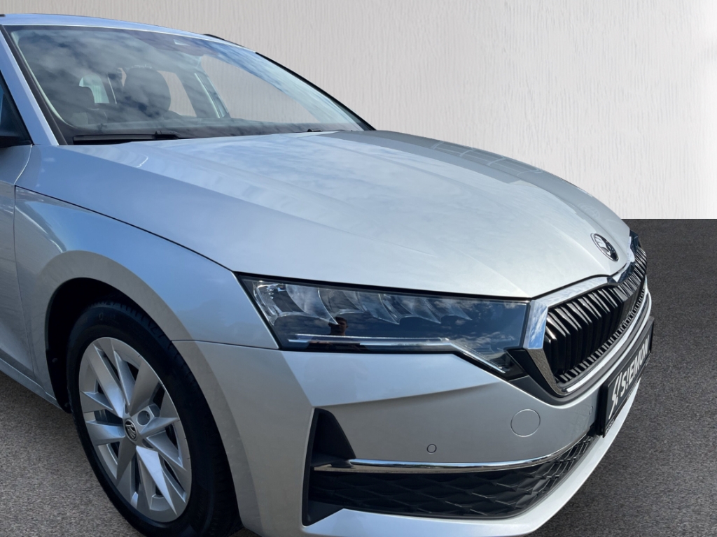 Fahrzeugabbildung SKODA Octavia 1.5 TSI mHEV Combi DSG Selection AHK Navi Tempomat
