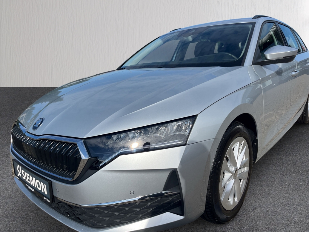 Fahrzeugabbildung SKODA Octavia 1.5 TSI mHEV Combi DSG Selection AHK Navi Tempomat