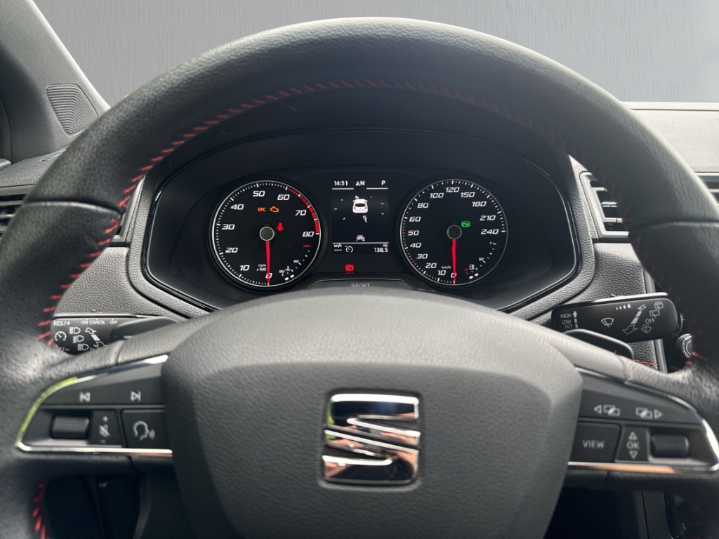 Fahrzeugabbildung SEAT Ibiza 1.0 TSI DSG FR LED Navi SHZ Klimaauto RKam