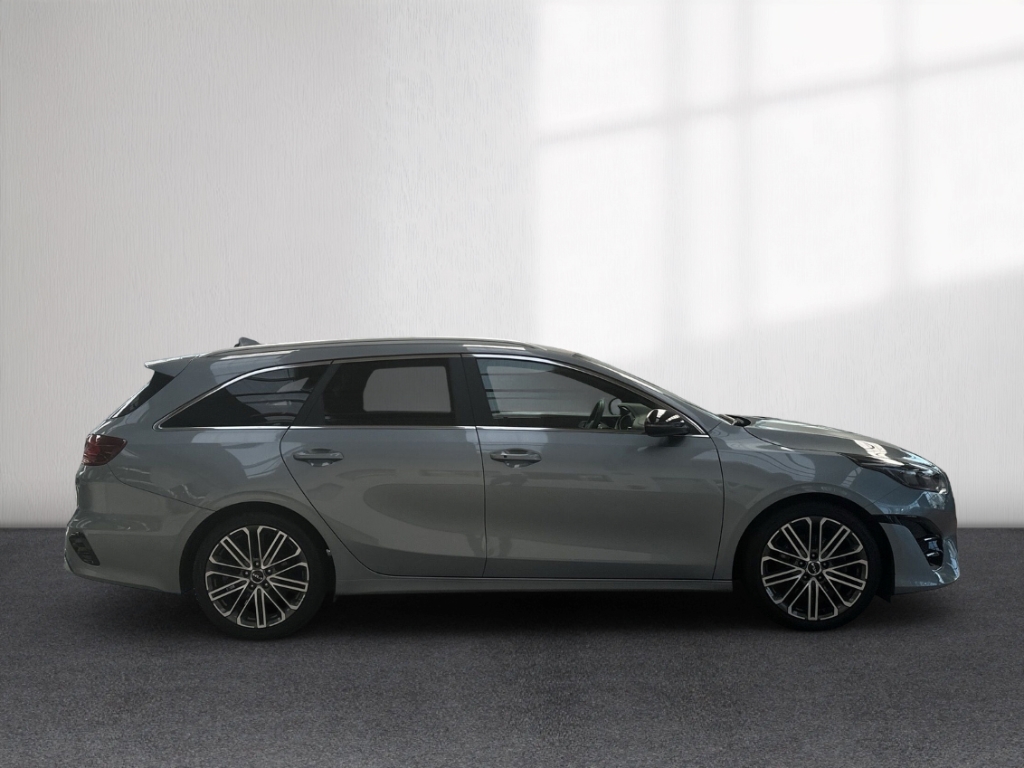 Fahrzeugabbildung Kia Cee'd_sw 1.5 T-GDI GT Line NAVI ACC LED SHZ RFK