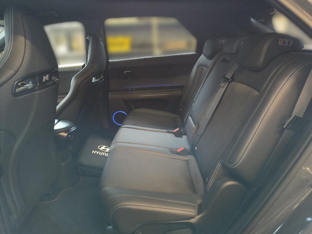 Fahrzeugabbildung Hyundai IONIQ 5 4WD 84kWh N-Performance HUD Navi Digitales Cockpit Sportpaket Soundsystem