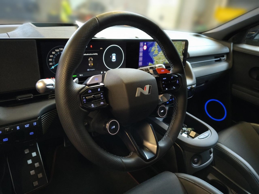 Fahrzeugabbildung Hyundai IONIQ 5 4WD 84kWh N-Performance HUD Navi Digitales Cockpit Sportpaket Soundsystem
