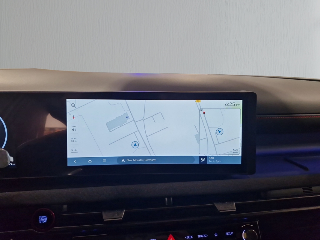 Fahrzeugabbildung Hyundai TUCSON FL MY26 1.6 HEV 2WD N-Line X Assist Panorama Navi Digitales Cockpit LED ACC