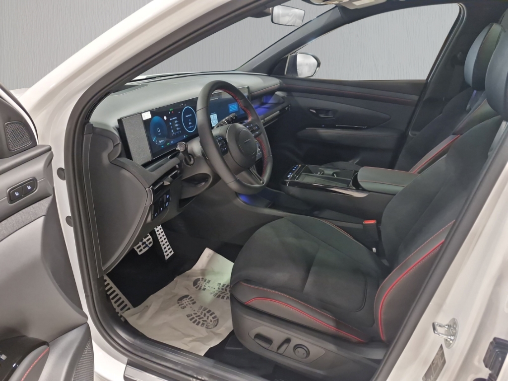 Fahrzeugabbildung Hyundai TUCSON FL MY26 1.6 HEV 2WD N-Line X Assist Panorama Navi Digitales Cockpit LED ACC