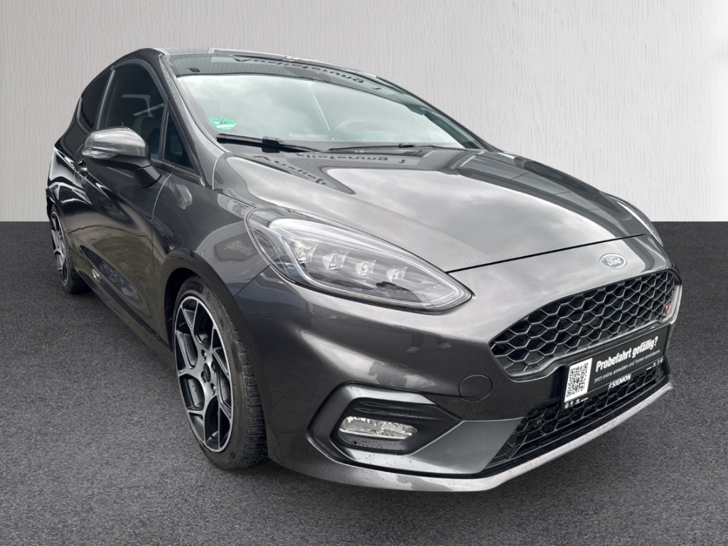 Fahrzeugabbildung Ford Fiesta ST LED Apple CarPlay Sportfahrwerk SHZ