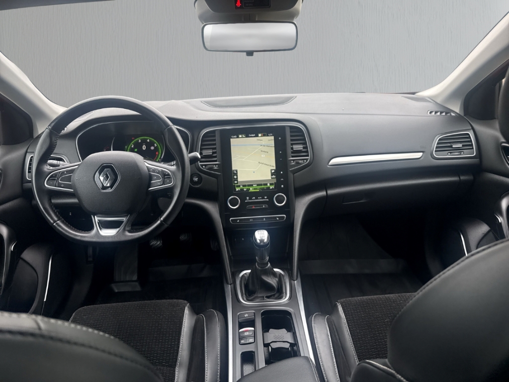 Fahrzeugabbildung Renault Megane IV 1.2 TCe 130 Intens Navi StHzg SHZ GRA PDC GJR