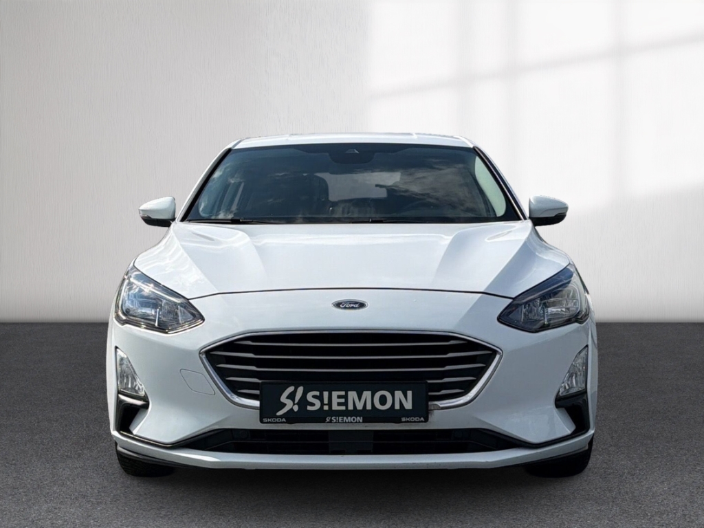 Fahrzeugabbildung Ford Focus 1.0 EcoBoost LED SHZ LHZ behWSS RKam PDC