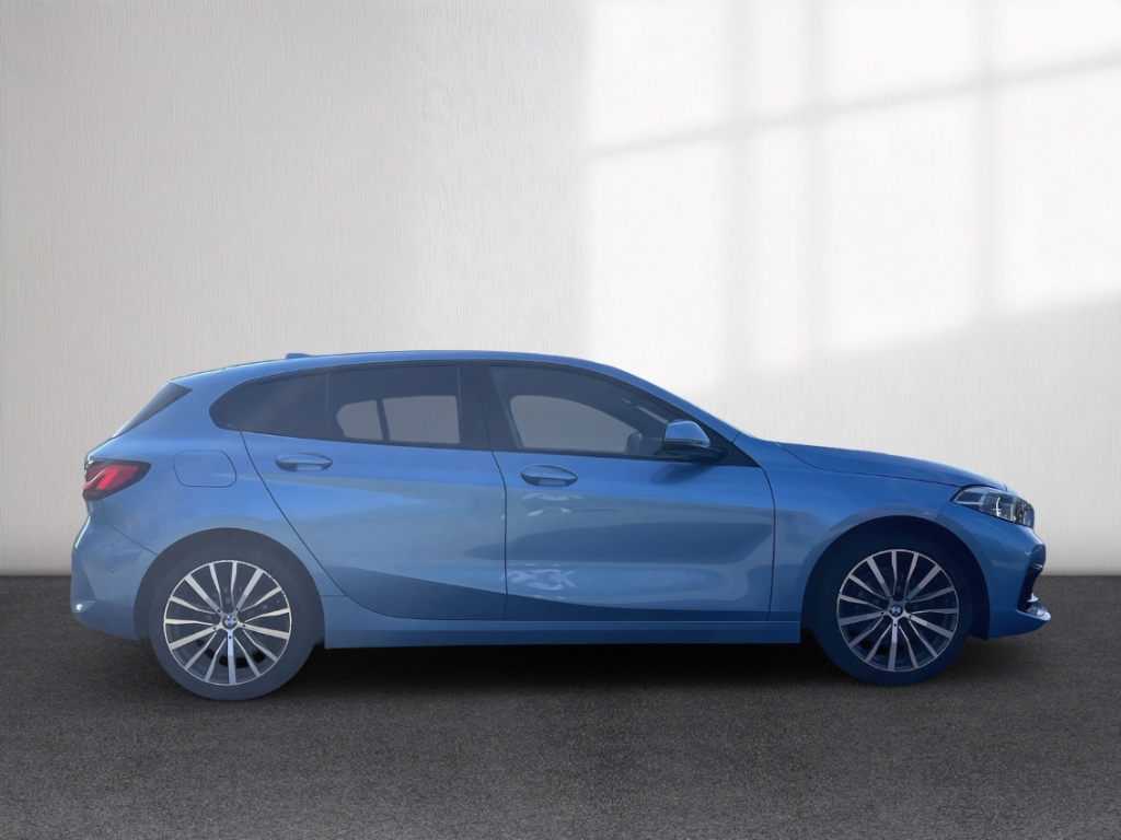 Fahrzeugabbildung BMW 118 d Sport Line Navi LED H&K HUD Schiebedach Memory Sitze Rückfahrkam.