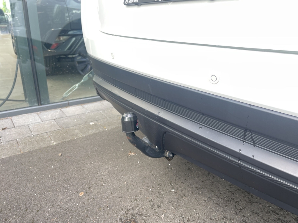 Fahrzeugabbildung Mitsubishi Eclipse Cross 2WD 1.5 T-Mivec Basis AHK PDC Tempomat