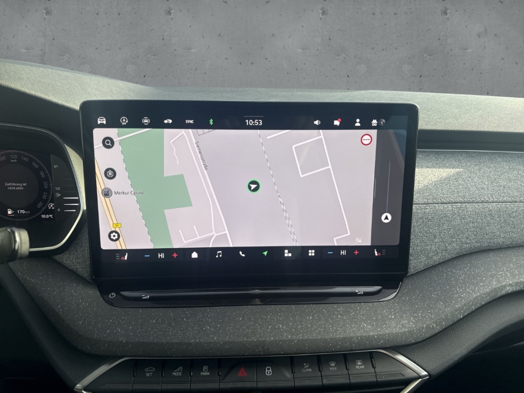 Fahrzeugabbildung SKODA Octavia Combi TDI DSG Tour AHK MatrLED Pano Navi