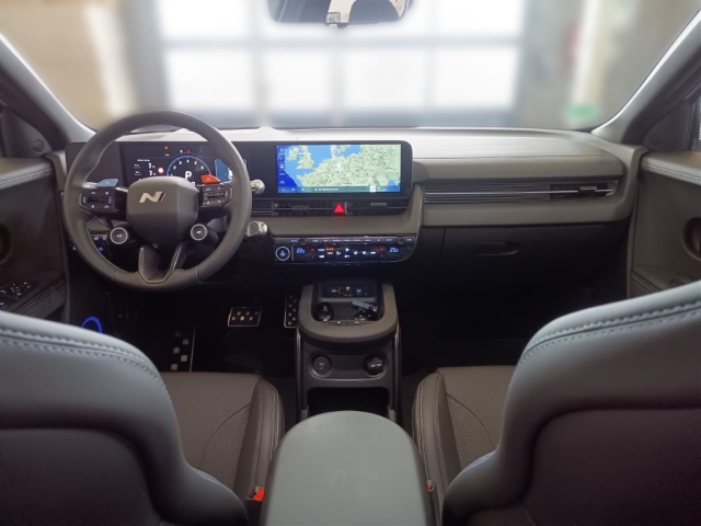 Fahrzeugabbildung Hyundai IONIQ 5 4WD 84kWh N-Performance HUD Navi Digitales Cockpit Sportpaket Soundsystem