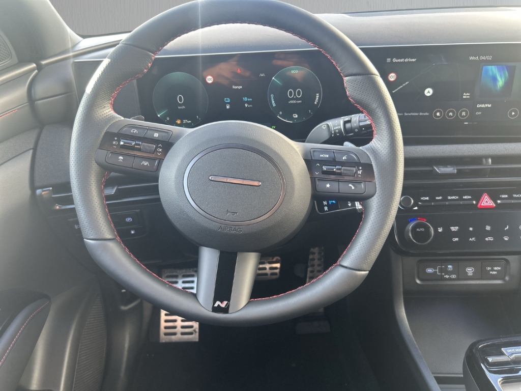 Fahrzeugabbildung Hyundai TUCSON FL MY27 1.6 PHEV AT 2WD N-Line Navi Digitales Cockpit LED ACC