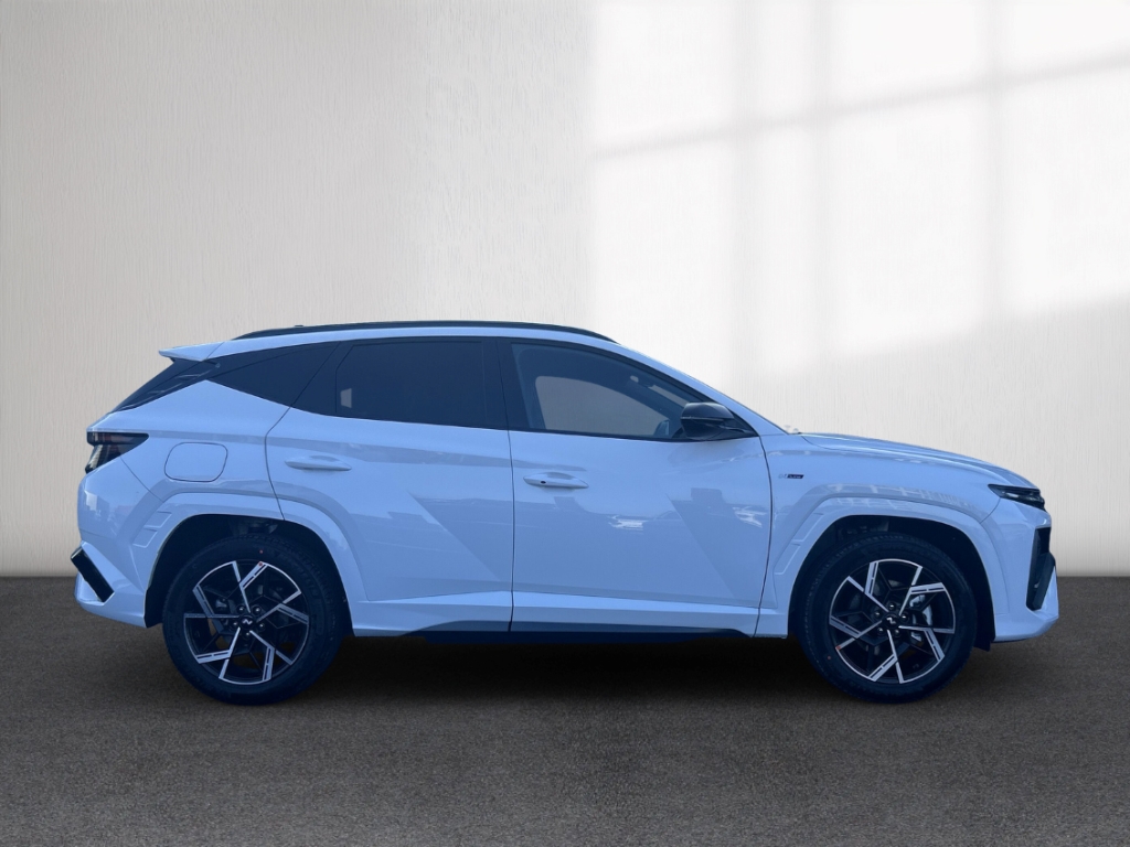 Fahrzeugabbildung Hyundai TUCSON FL MY27 1.6 PHEV AT 2WD N-Line Navi Digitales Cockpit LED ACC