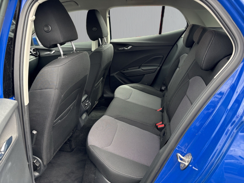 Fahrzeugabbildung SKODA Fabia Selection 1.0 PDC Temp LED Color BT Klima USB