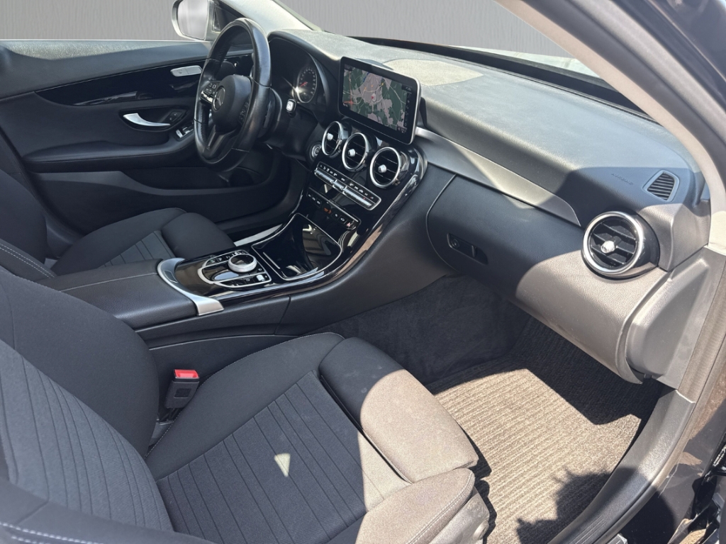 Fahrzeugabbildung Mercedes-Benz C 220 d T Business Navi AHK LED RKam GRA BT Allwetter