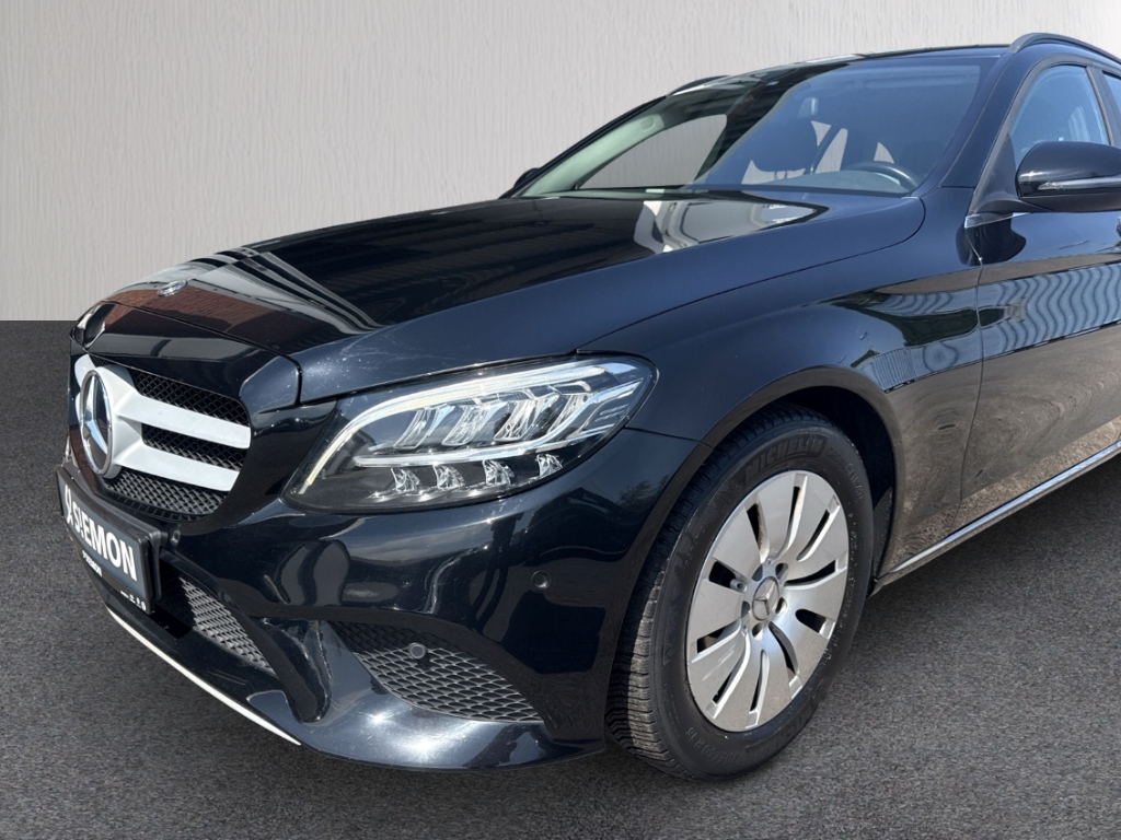 Fahrzeugabbildung Mercedes-Benz C 220 d T Business Navi AHK LED RKam GRA BT Allwetter
