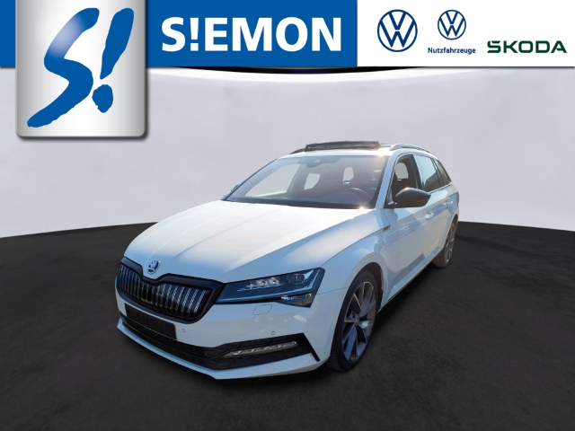 SKODA Superb iV Combi 1.4 TSI Sportl AHK Pano Columbus