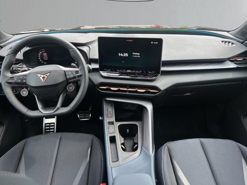 Fahrzeugabbildung CUPRA Terramar eTSI 1.5 TSI DSG AHK Winter eHK ACC SHZ