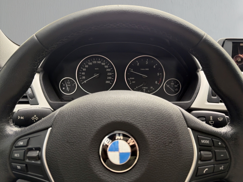 Fahrzeugabbildung BMW 420 Gran Coupe Advantage AHK PDC SHZ