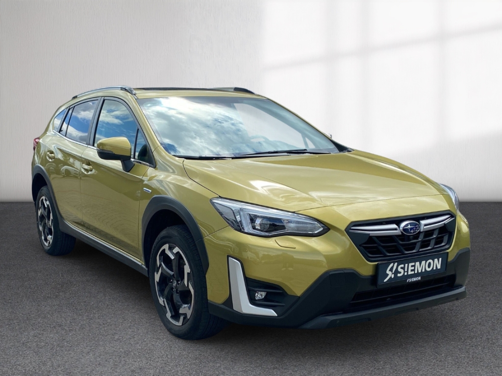 Fahrzeugabbildung Subaru XV 2.0i e-Boxer Platinum 4WD ACC LED Schiebedach BlindSpot RKam