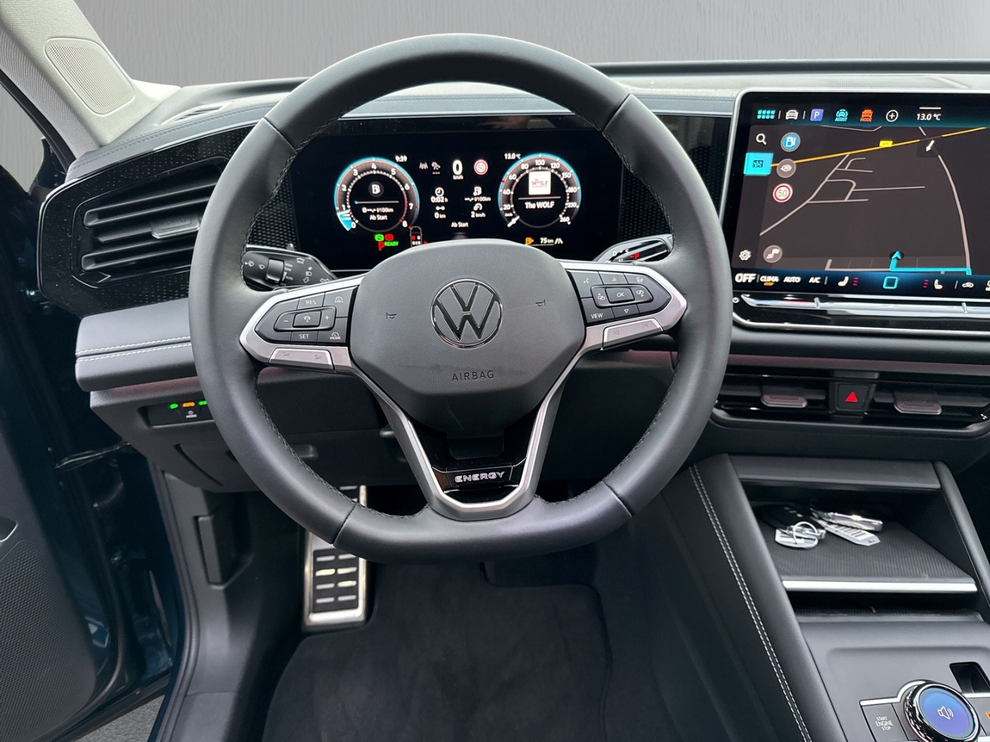 Fahrzeugabbildung Volkswagen Tiguan 1.5 eTSI DSG ENERGY LED AHK LM18 GJR