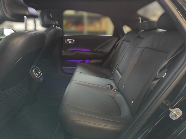 Fahrzeugabbildung Hyundai IONIQ 6 77,4kWh 4WD UNIQ 20LM HUD Navi Digitales Cockpit Memory Sitze Soundsystem