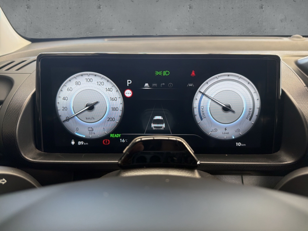 Fahrzeugabbildung Hyundai INSTER EV 42kWh SELECT Navi ACC Apple CarPlay Android Auto Klimaautom Musikstreaming DAB Keyless Entry