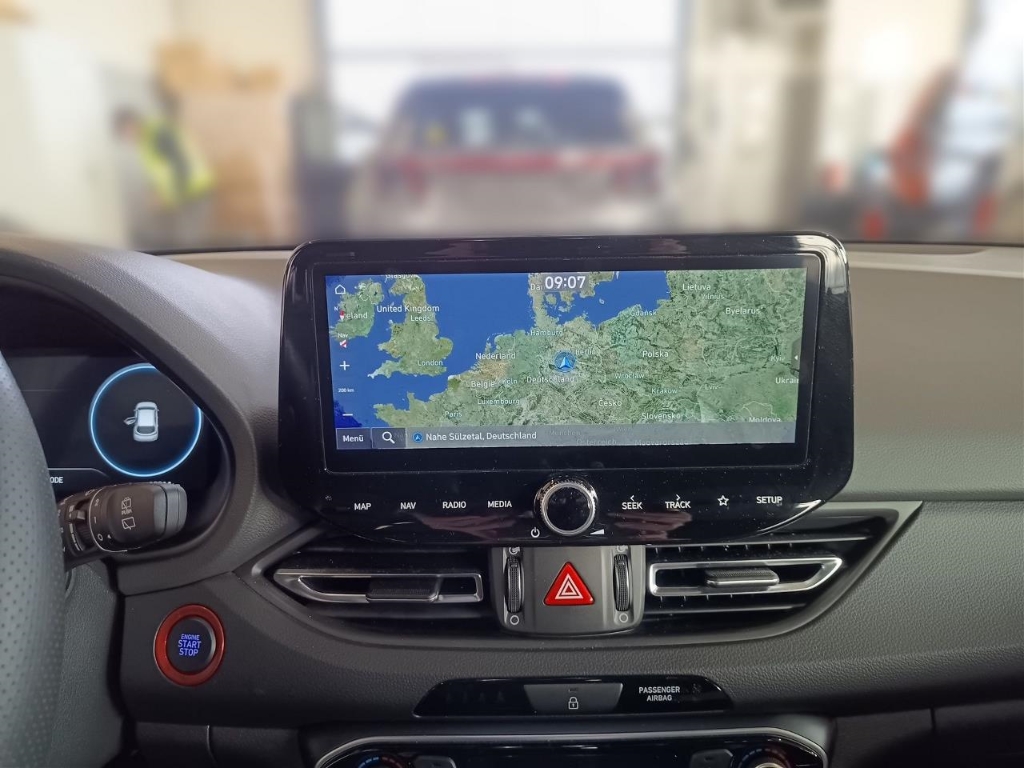 Fahrzeugabbildung Hyundai i30 FL 5trg 1.5 T-GDI 48V MT N-Line Sitz-P. Panorama Sportpaket Navi