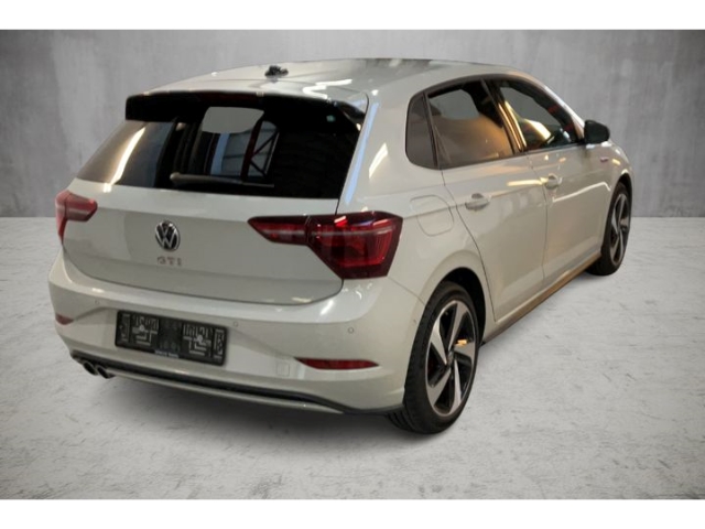 Fahrzeugabbildung Volkswagen Polo VI GTI IQ.Light IQ.Drive ACC SHZ PDC SideAss