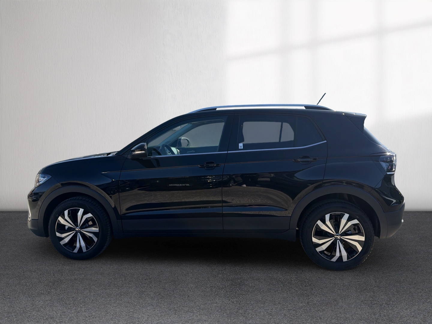 Fahrzeugabbildung Volkswagen T-Cross 85 kW 1.0 TSI DSG Life LED IQ Drive SHZ LM17