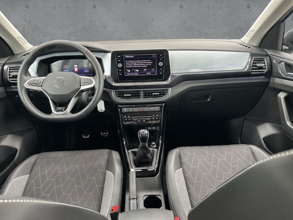Fahrzeugabbildung Volkswagen T-Cross Life 1.0 TSI Goal NAV SHZ LED PDC ACC VC