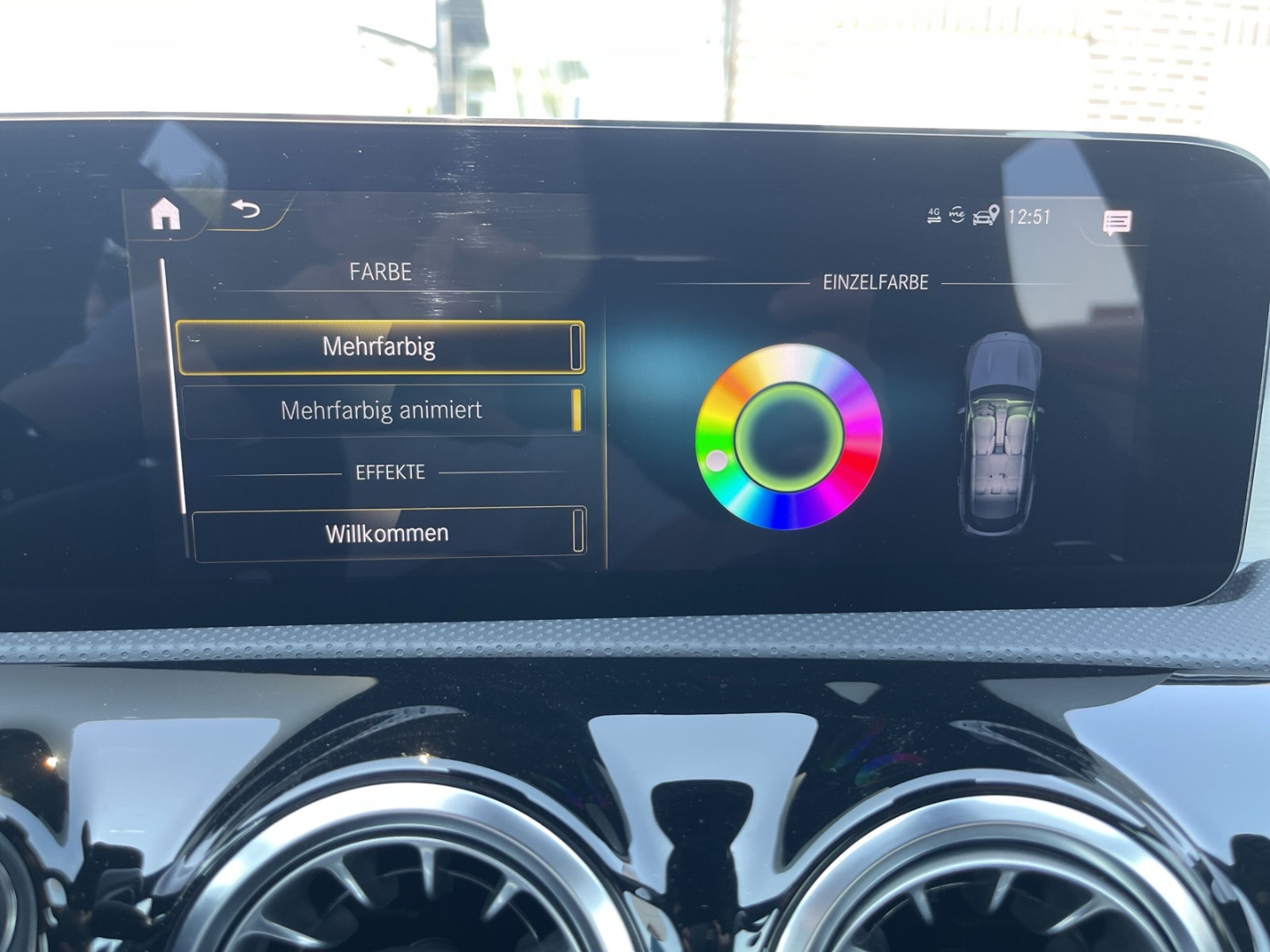 Fahrzeugabbildung Mercedes-Benz CLA 200 Shooting Brake AMG LINE LED Distronic SHZ