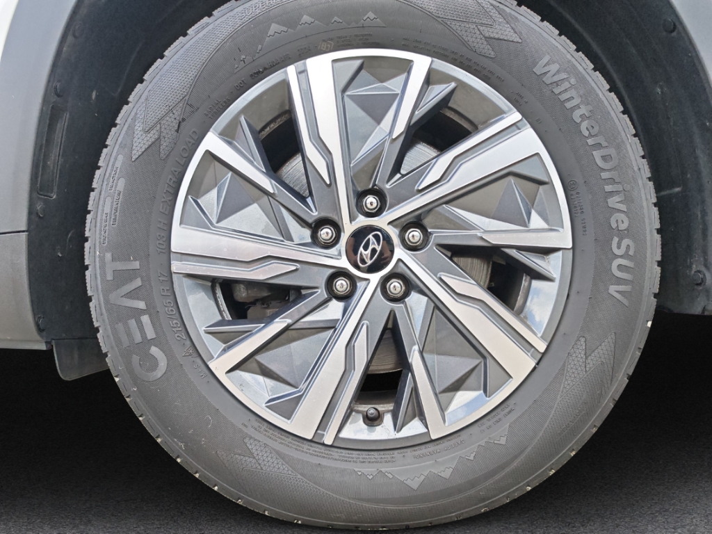 Fahrzeugabbildung Hyundai TUCSON 1.6 T-GDI MHEV Select Navi LED GRA SHZ RFK VirtCo Klimaautom