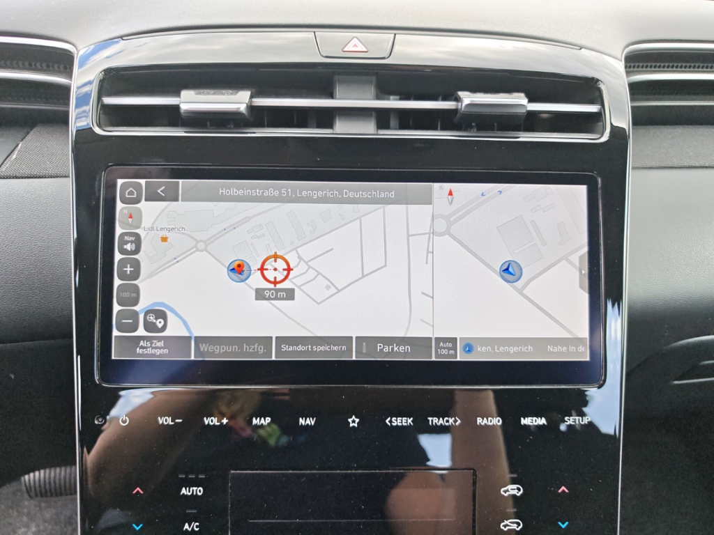 Fahrzeugabbildung Hyundai TUCSON 1.6 T-GDI MHEV Select Navi LED GRA SHZ RFK VirtCo Klimaautom