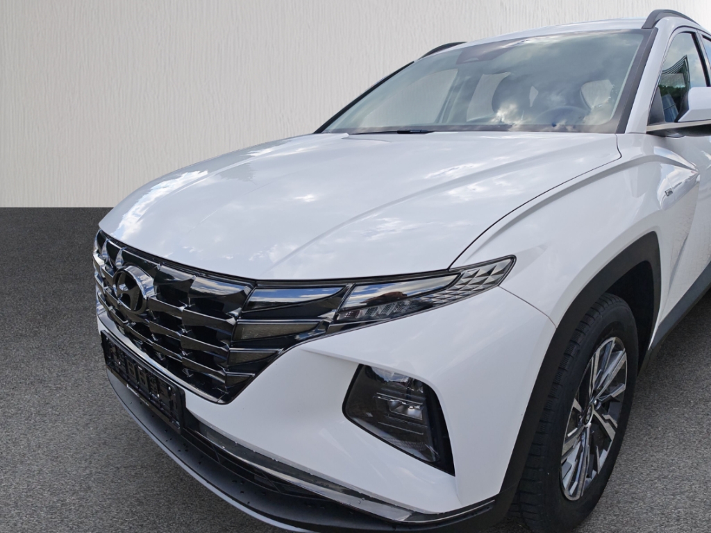 Fahrzeugabbildung Hyundai TUCSON 1.6 T-GDI MHEV Select Navi LED GRA SHZ RFK VirtCo Klimaautom