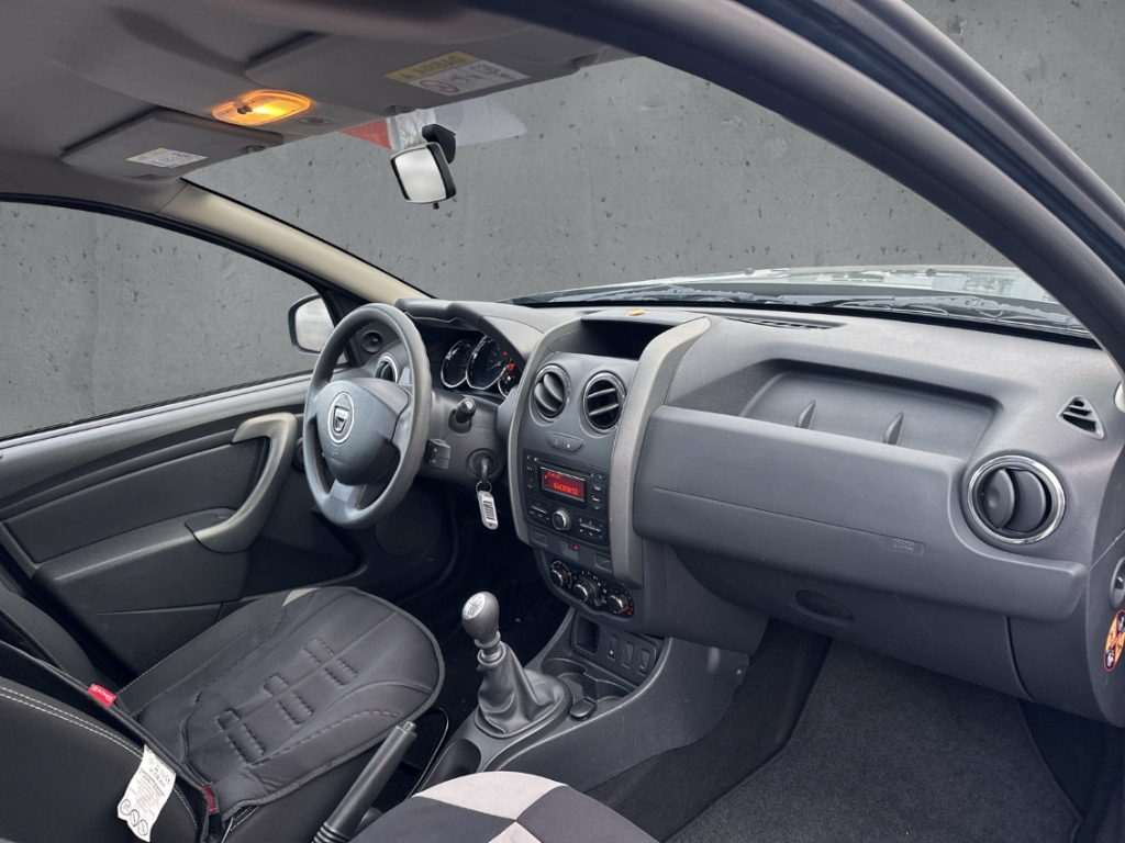 Fahrzeugabbildung Dacia Duster Ice 4x2 1.5 Kinders. Vorb. Klima Servo BT