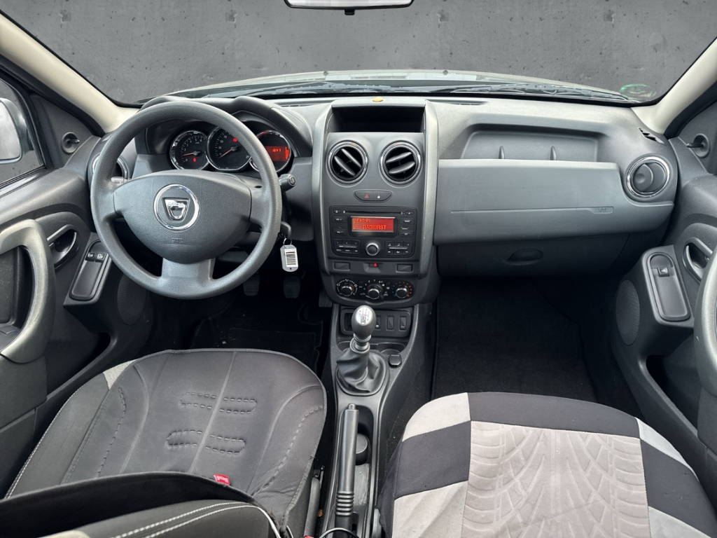 Fahrzeugabbildung Dacia Duster Ice 4x2 1.5 Kinders. Vorb. Klima Servo BT