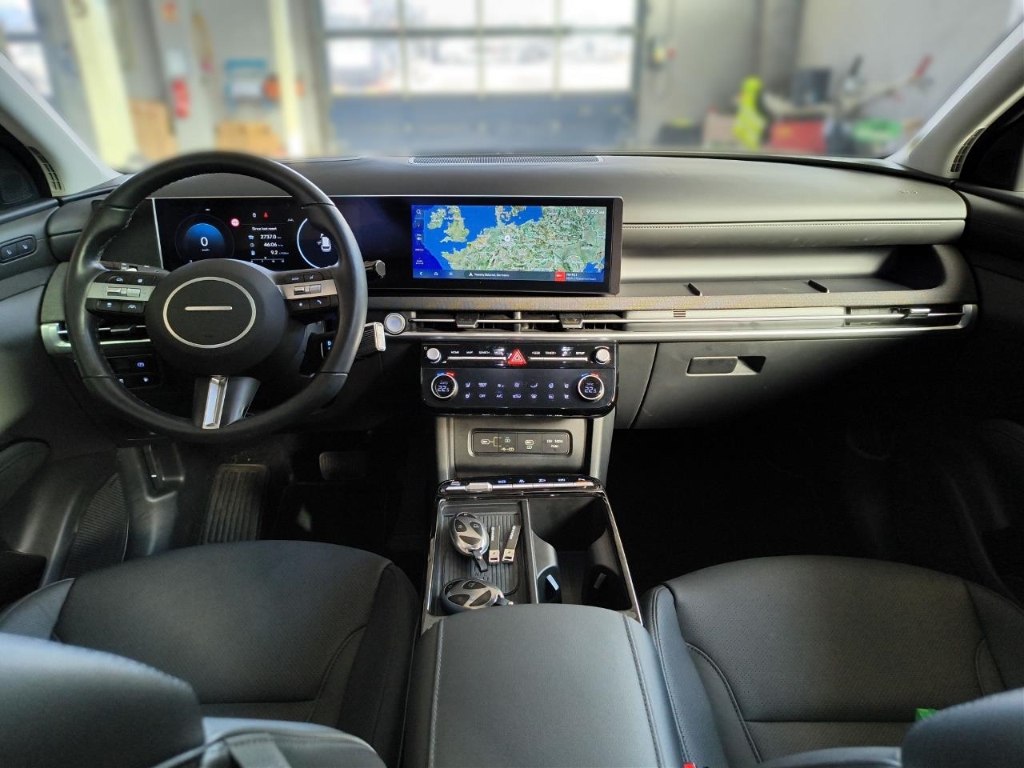 Fahrzeugabbildung Hyundai TUCSON FL PHEV 1.6 AT 4WD MY25 Prime Assist-P Pano Dig-Key MATRIX-LED Leder Digitales Cockpit