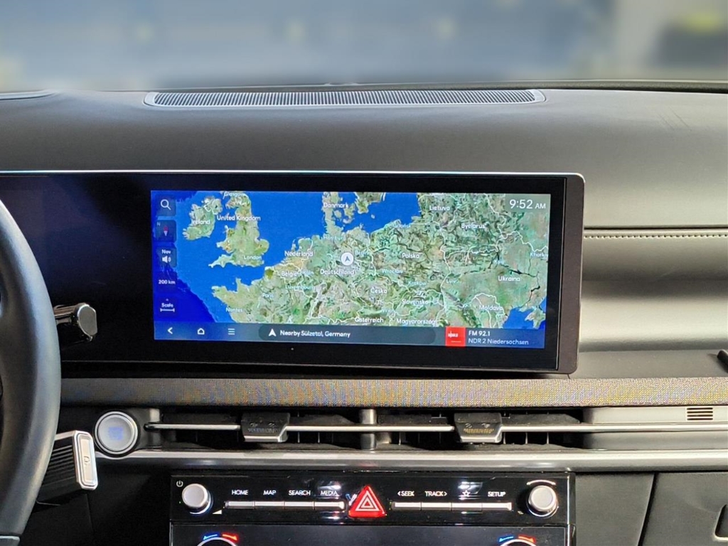 Fahrzeugabbildung Hyundai TUCSON FL PHEV 1.6 AT 4WD MY25 Prime Assist-P Pano Dig-Key MATRIX-LED Leder Digitales Cockpit