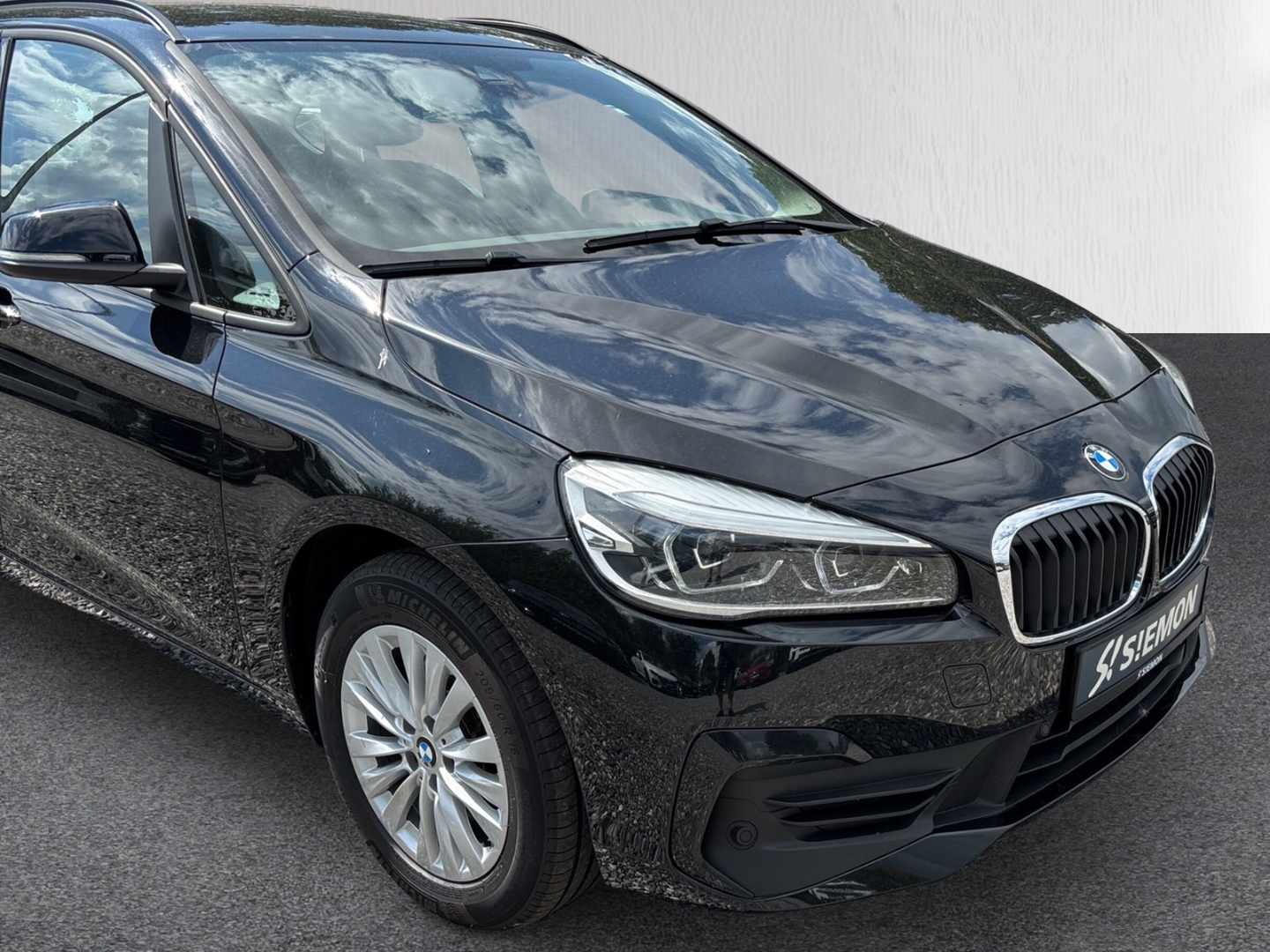 Fahrzeugabbildung BMW 218 Active Tourer Advantage NAV LED SHZ PPS