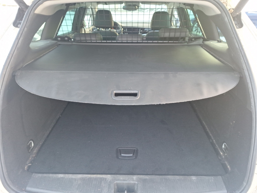 Fahrzeugabbildung Opel Astra K Sports Tourer 1.5 D Elegance AHK NAVI SHZ