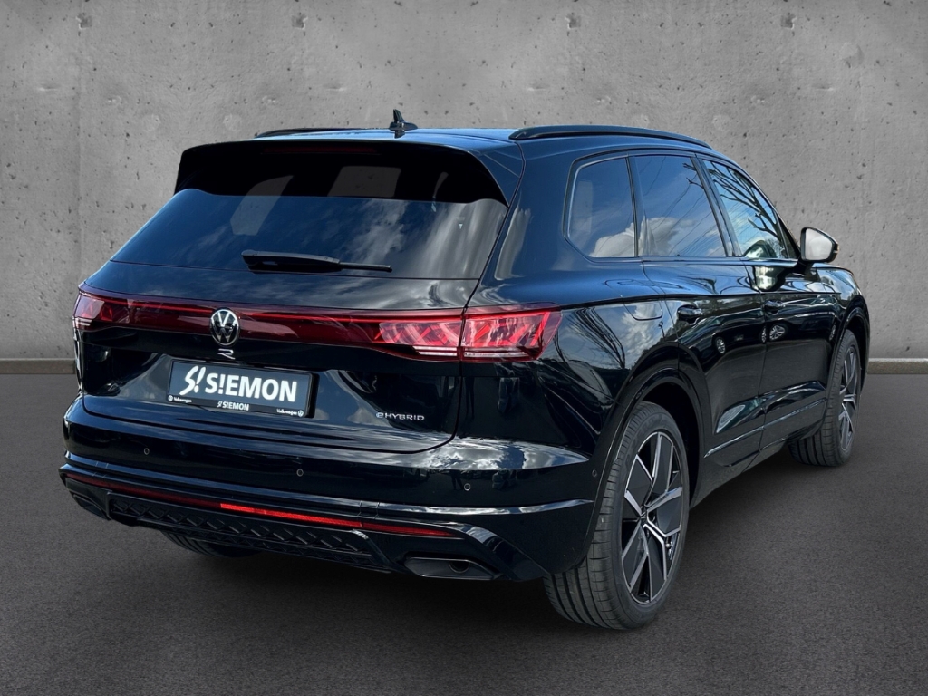 Fahrzeugabbildung Volkswagen Touareg 4Motion R V6 3.0 TSI ACC PDCv+h SHZ LED Klima