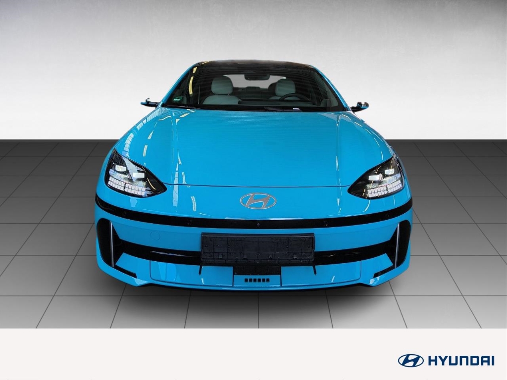 Fahrzeugabbildung Hyundai IONIQ 6 77,4kWh 2WD UNIQ Digi-Spiegel Schiebedach HUD Navi Digitales Cockpit Memory Soundsystem