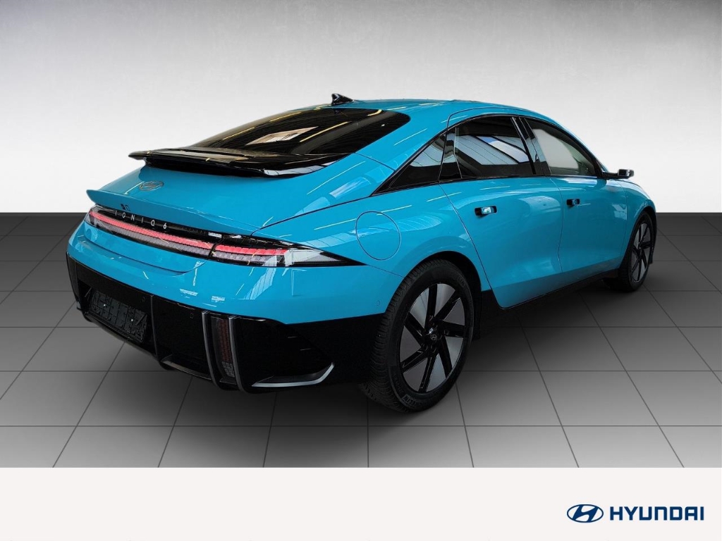 Fahrzeugabbildung Hyundai IONIQ 6 77,4kWh 2WD UNIQ Digi-Spiegel Schiebedach HUD Navi Digitales Cockpit Memory Soundsystem