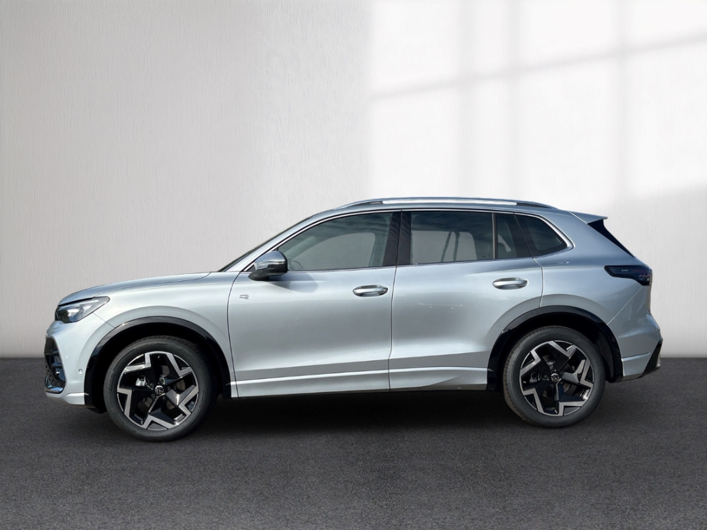 Fahrzeugabbildung Volkswagen Tiguan 1.5 eTSI DSG R-Line AHK SHZ el.Heckklappe ACC VirtCo