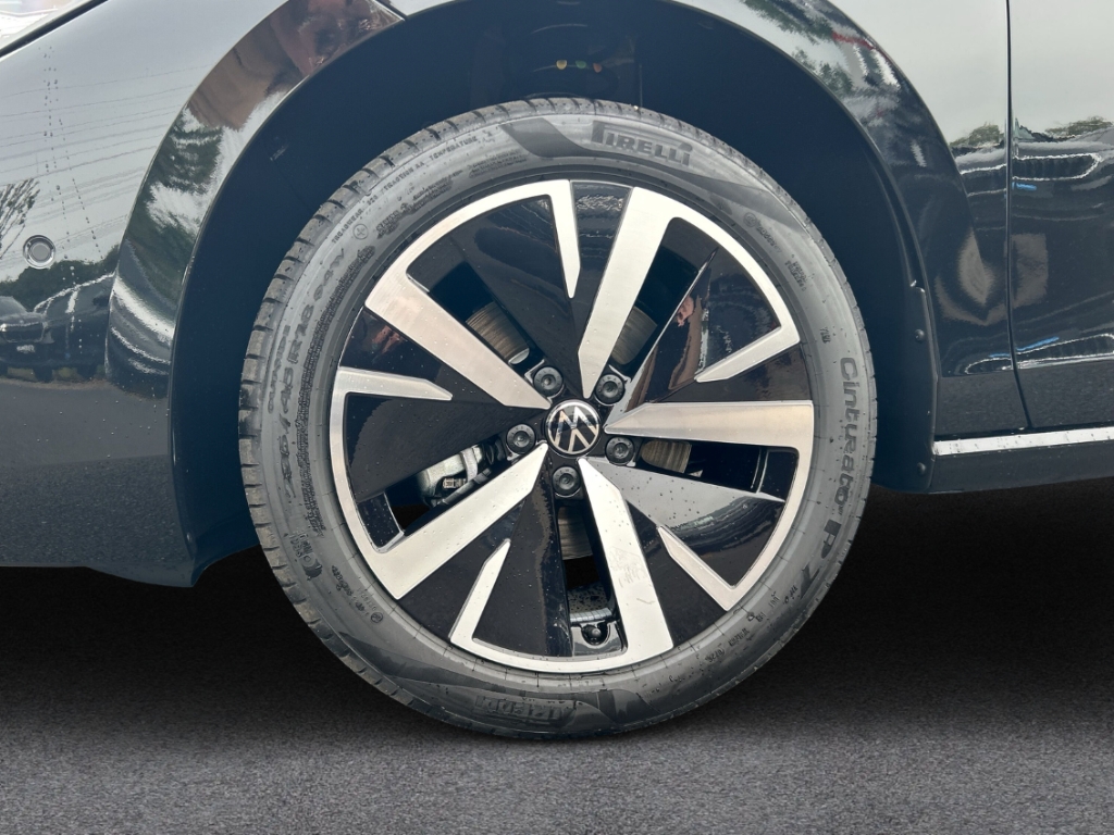 Fahrzeugabbildung Volkswagen Passat Variant 2.0 TDI DSG Business AHK NAVI