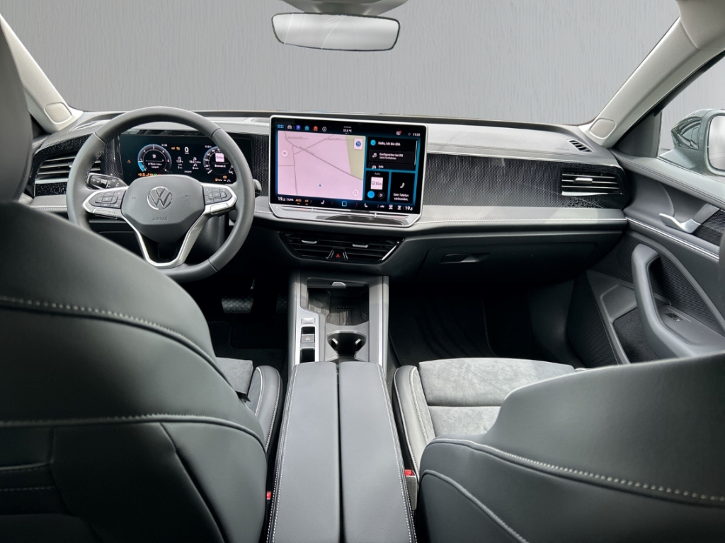 Fahrzeugabbildung Volkswagen Passat Variant 2.0 TDI DSG Business AHK NAVI
