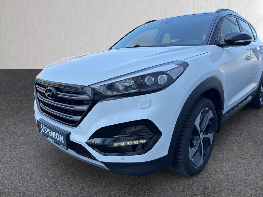 Fahrzeugabbildung Hyundai TUCSON 1.6 T-GDI 4WD DCT Premium AHK Pano Navi