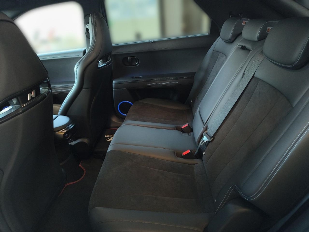 Fahrzeugabbildung Hyundai IONIQ 5 4WD 84kWh N-Performance Sitz-Paket HUD Navi Leder Digitales Cockpit