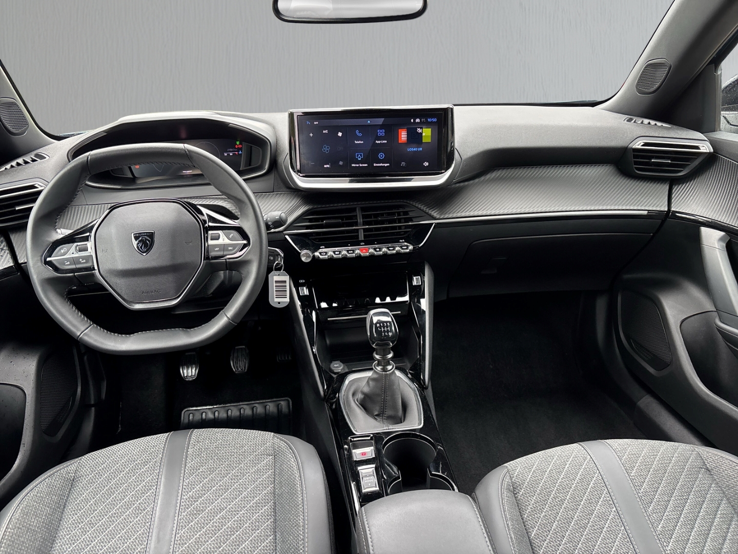 Fahrzeugabbildung Peugeot 2008 Allure LED PDC Kamera Alu 17
